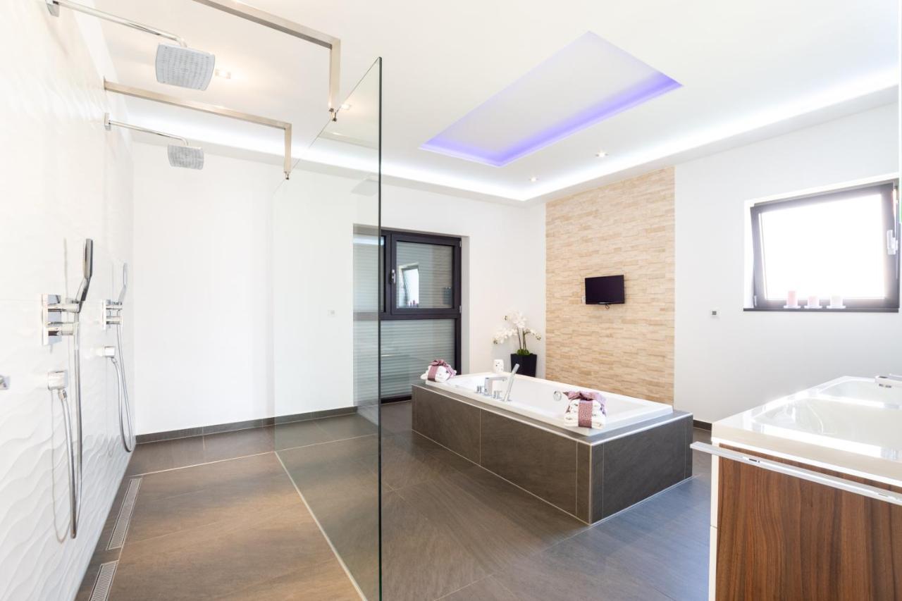 Luxury City Villa 特罗吉尔 外观 照片