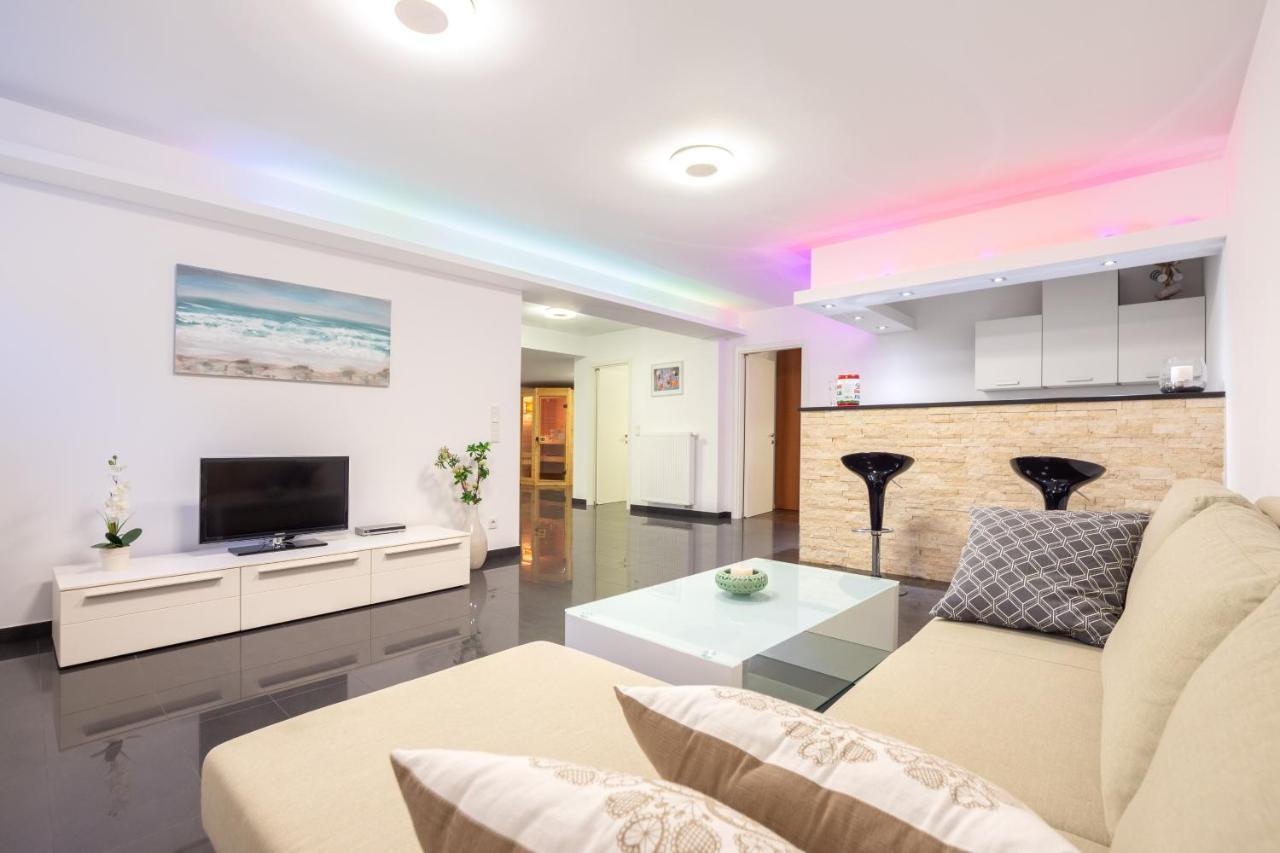 Luxury City Villa 特罗吉尔 外观 照片