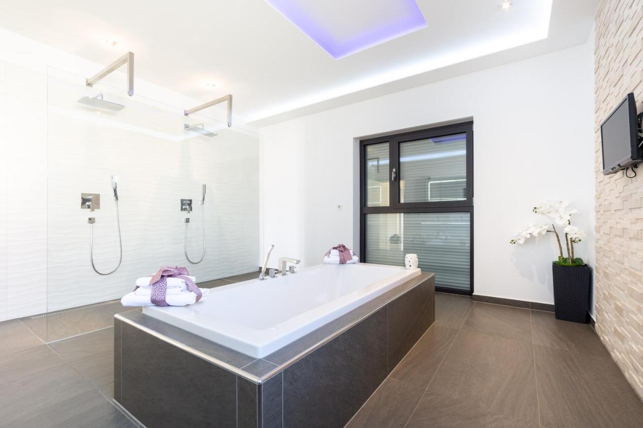 Luxury City Villa 特罗吉尔 外观 照片